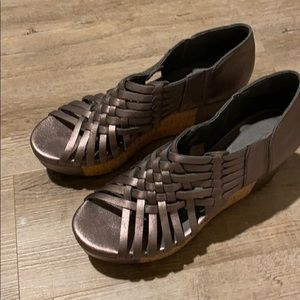 Chocolat Blu metallic wedges - 8.5